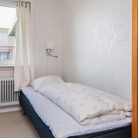 Holiday home 4 Person In Bredebro-by Traum