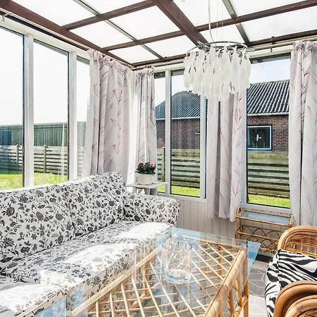 Holiday home 4 Person In Bredebro-by Traum *